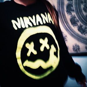NIRVANA SWEATSHIRT