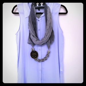 Sleeveless top and scarf