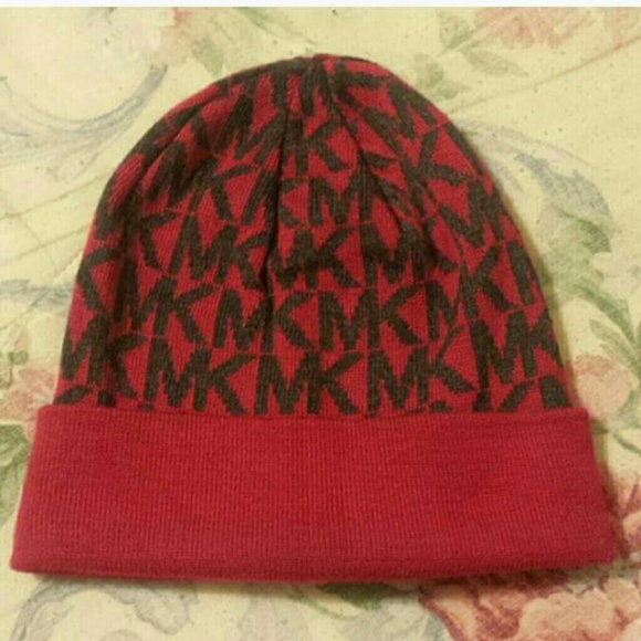 BNWT! Cranberry Color!!