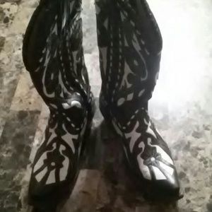 Edited 4 Trade for @blondyscastle Lane Fine Boots