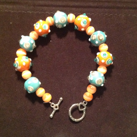 Two Bracelet Bundle❤️💙 - Picture 2 of 3