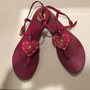 Authentic Tory burch sandals!!