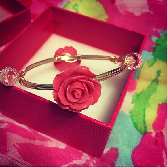 New Rose wire wrapped crystal bangle Cherry Pink - Picture 2 of 2