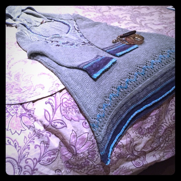 Free people poncho