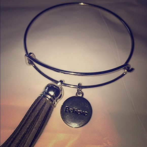 Charm bracelet