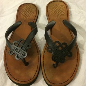 Diane von Furstenberg Lush Loveknot Flip Flops