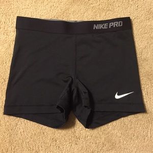 Nike pro