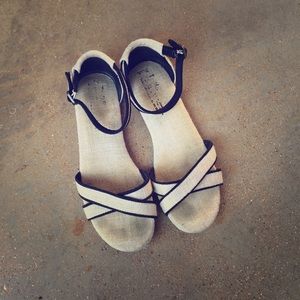 TOMS - Correa Sandals