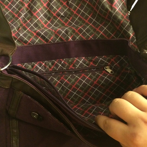 Messenger backpack - Picture 3 of 4
