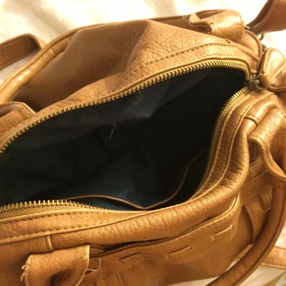 Tan purse - Picture 2 of 3