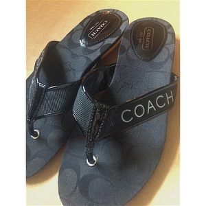 Coach Skylar flip flops