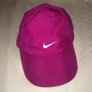 Fusia Nike Dri-Fit Baseball Cap