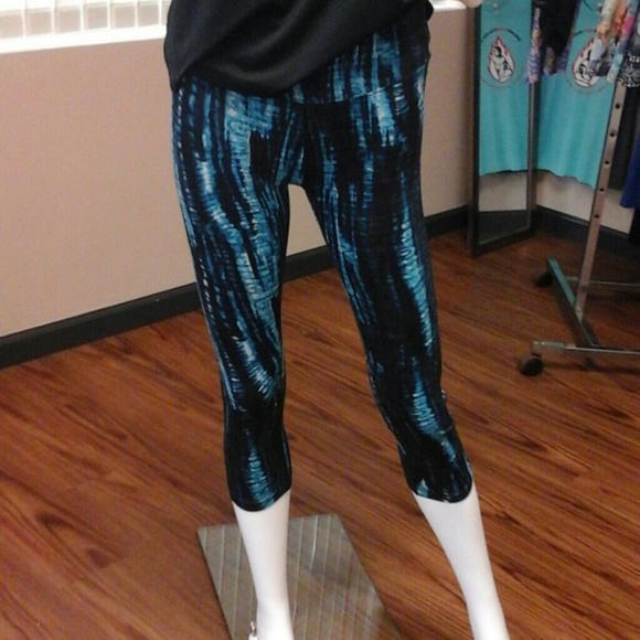 Calvin Klein performance ruched cropped leggings