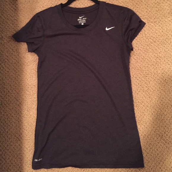 Nike short sleeve