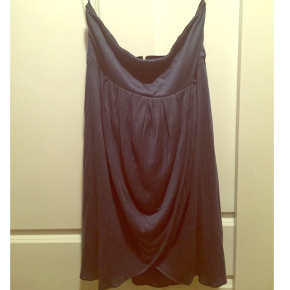 Cool cute Alice & Olivia summery strapless dress