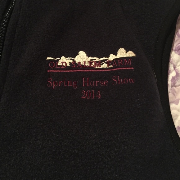 Vest - Picture 2 of 2