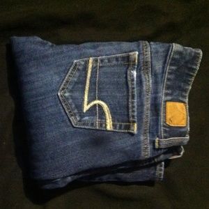 Worn American Eagle artist jeans Reg length