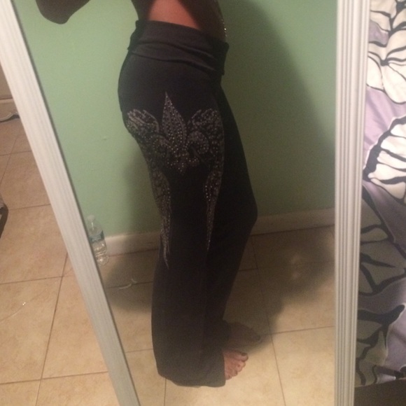 Pants - Picture 2 of 4