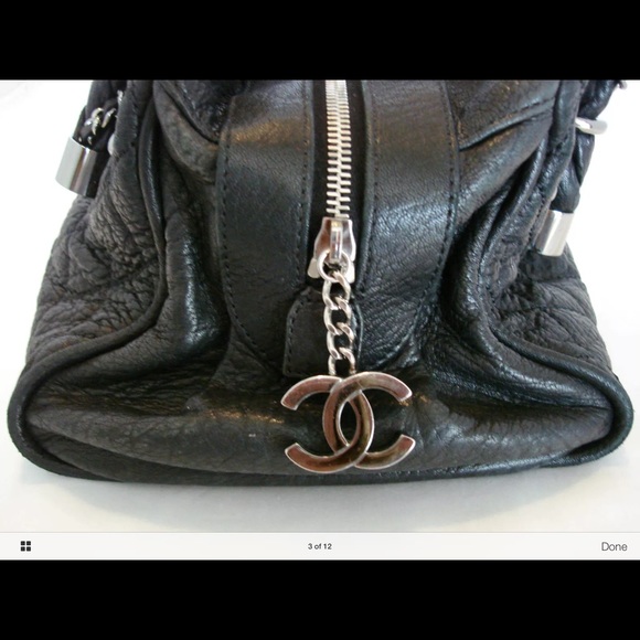 Chanel bag 💗 sold locally - Picture 3 of 4