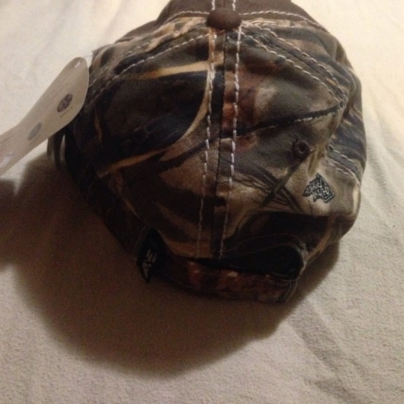 Hat - Picture 2 of 2