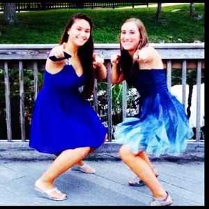 Selling my homecoming dress