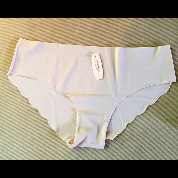 Victoria's Secret Seamless Panties XL NWT