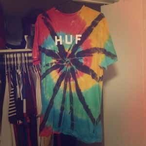 HUF TIE DYE SHIRT SIZE: M