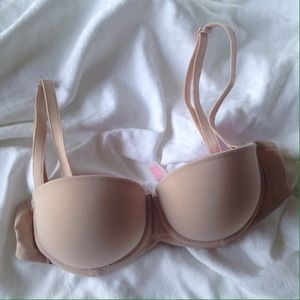 VS Nude Push Up Bra