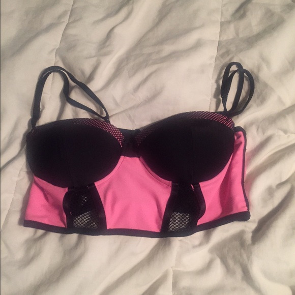 COLOR BLOCK TOP