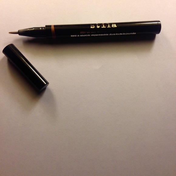 🚀SOLD🚀Stila stay all day waterproof brow color
