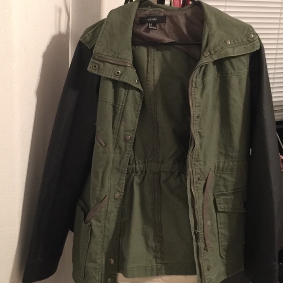 Super cute jacket (SOLD)