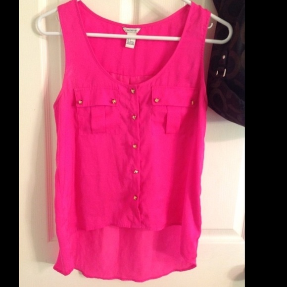 Super cute hot pink tank - Picture 1 of 3