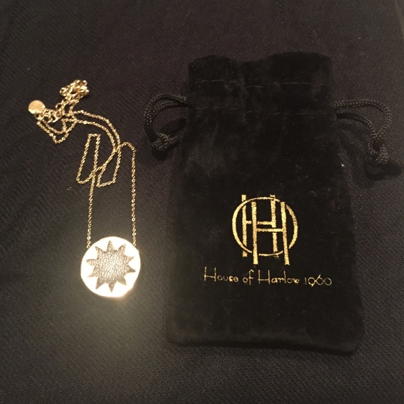 House of Harlow 1960 Small Starburst Necklace