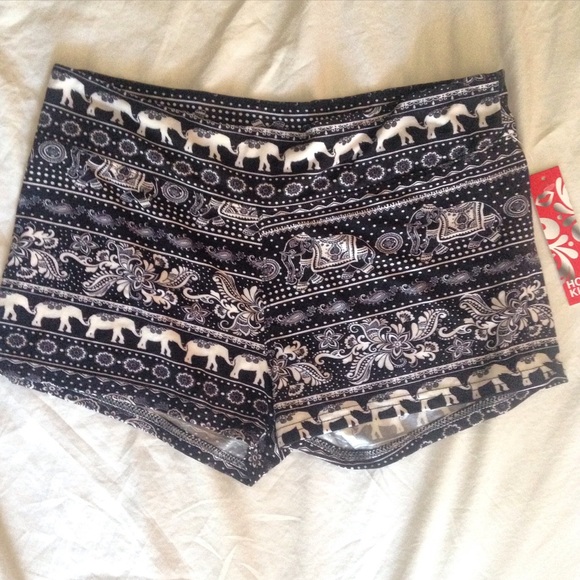 Elephant shorts
