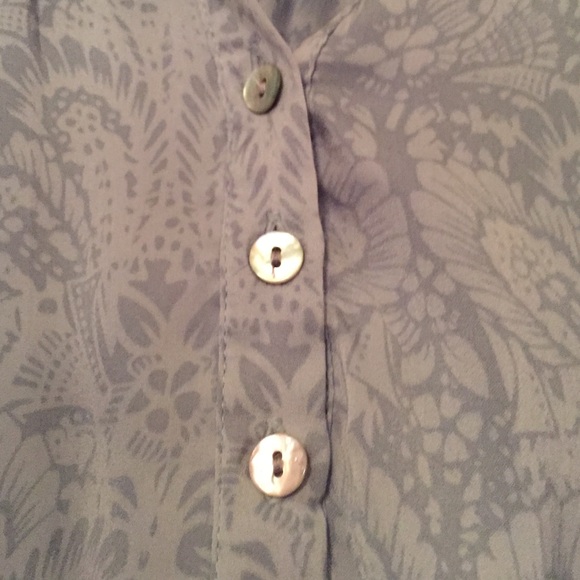 Top w/ Drawstring - Picture 2 of 3