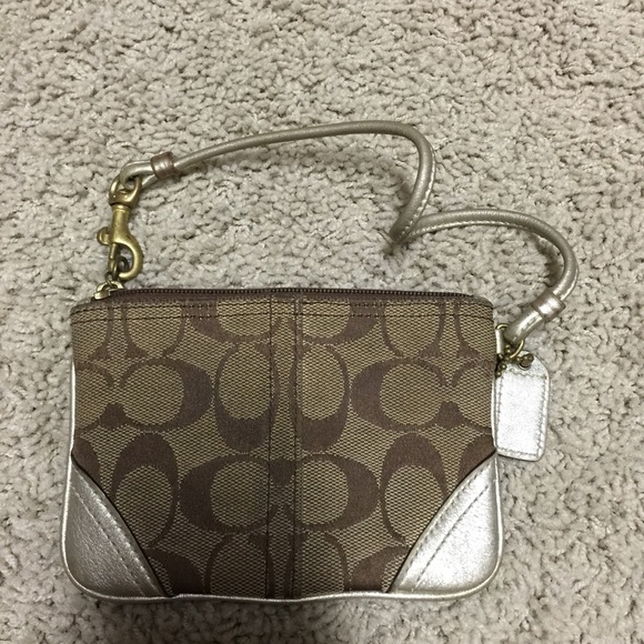 100% Authentic Coach Wristlet, used