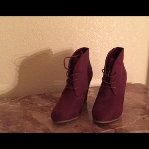 Burgundy wedge heel