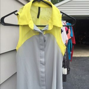 Gray and yellow sheer top xs