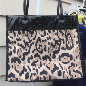 Leopard print canvas tote bag