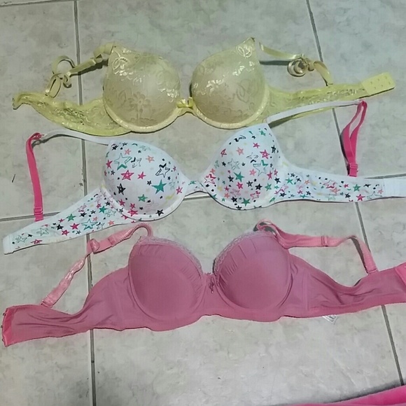 Bundle of 3 bras