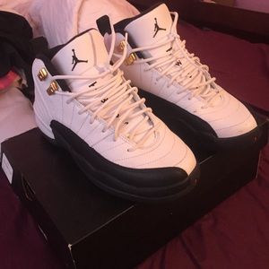 Taxi 12s worn once
