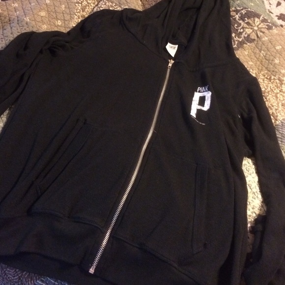Black VS zip up