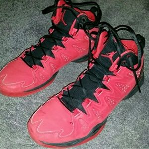 4 Pairs of Shoes for 70$