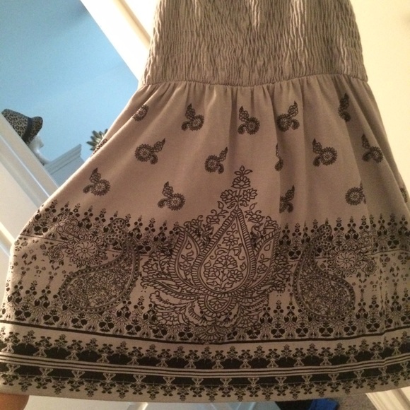 Grey patterned tank - Picture 2 of 2