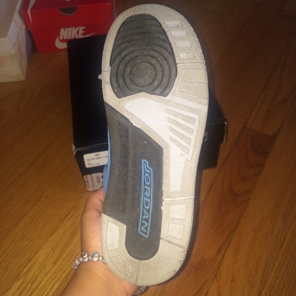 Powder Blue 3s - Picture 3 of 4