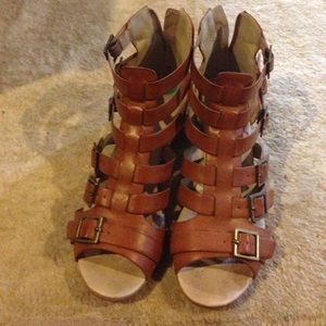 Brown gladiator sandals sz 8