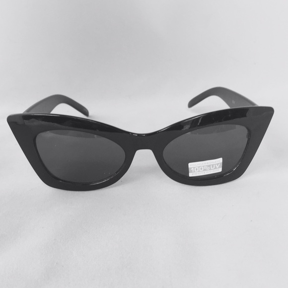 Cat Eye Sunnies 🆕