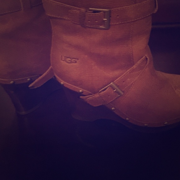 UGG wedges