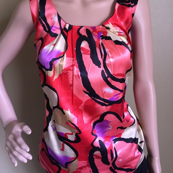 Sleeveless Dressy Shirt - Picture 1 of 3