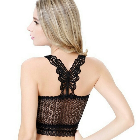 Tops - NWOT! Lace Crochet Crop Top